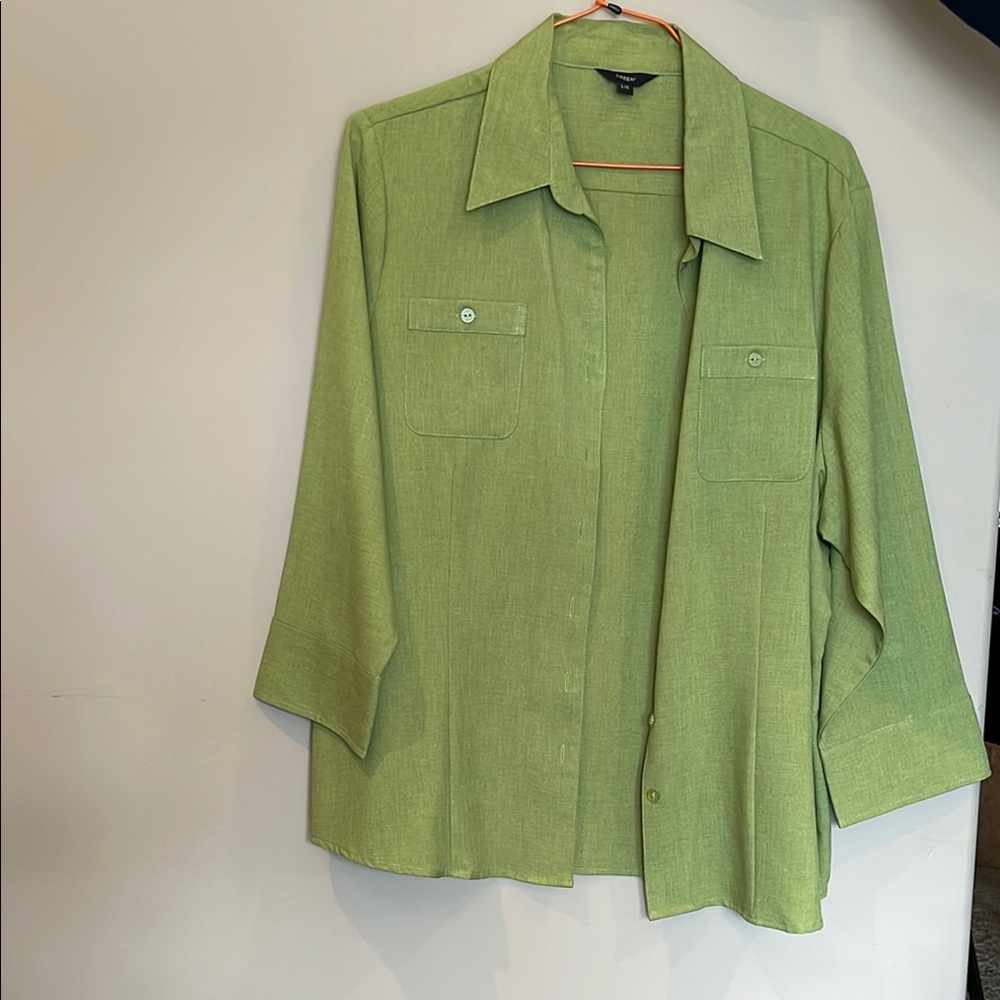 Haggar Green Relaxed 3/4 Sleeve Notched Collar Shirt